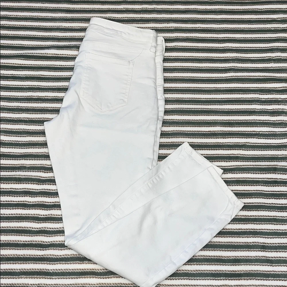 NYDJ Women’s Ami Skinny Jeans with LIFTXTUCK technology size 4P - Picture 2 of 9